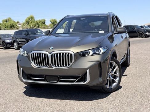 Used 2026 BMW X5 sDrive40i w/ Premium Package RWD image 3