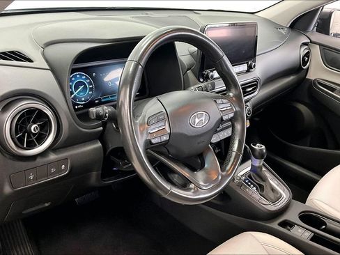 Certified 2023 Hyundai Kona Limited FWD image 13