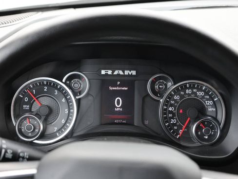 Used 2025 RAM 1500 Tradesman AWD/4WD image 19