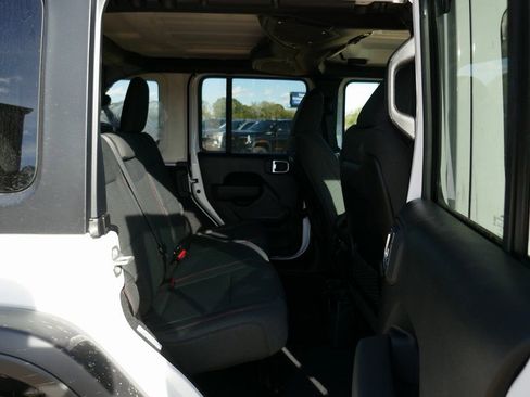 New 2026 Jeep Wrangler Unlimited Rubicon AWD/4WD image 14