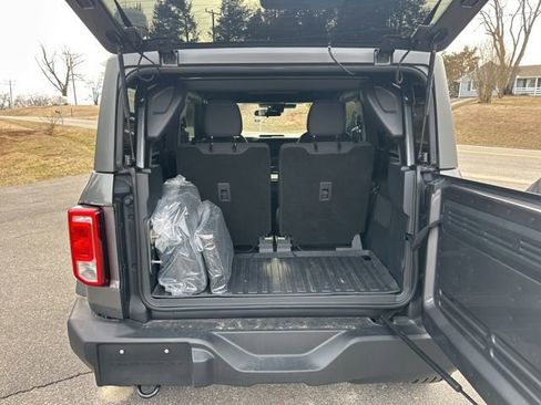 Used 2025 Ford Bronco 2-Door image 4