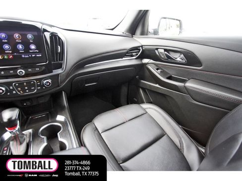 Used 2023 Chevrolet Traverse RS AWD/4WD image 11