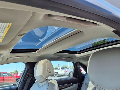 Used 2018 Cadillac CT6 Luxury RWD image 23