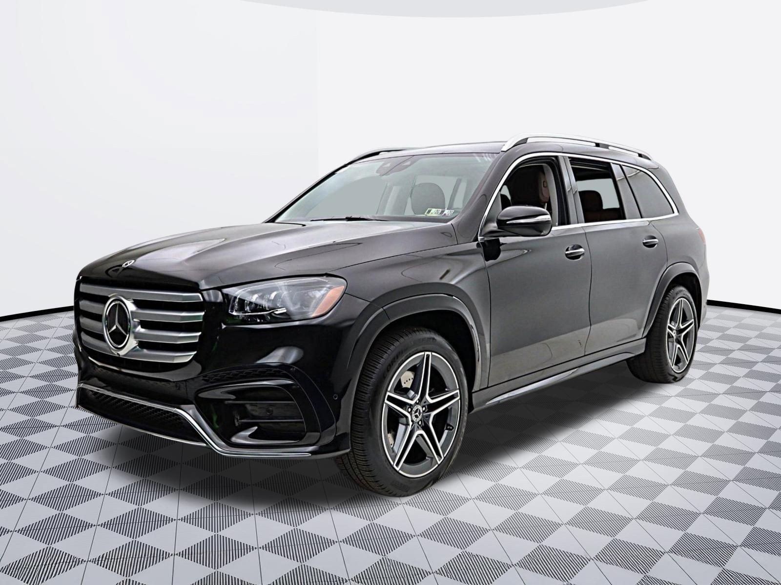Used 2024 Mercedes-Benz GLS 450 4MATIC image 1