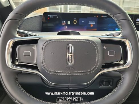 New 2025 Lincoln Navigator L Reserve w/ Jet Appearance Package image 21