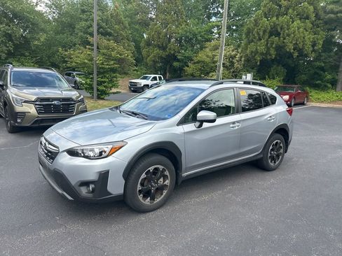 Used 2022 Subaru Crosstrek 2.0i Premium w/ Popular Package #4 AWD/4WD image 11