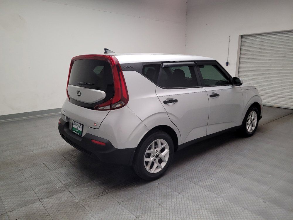 Used 2020 Kia Soul S FWD image 9