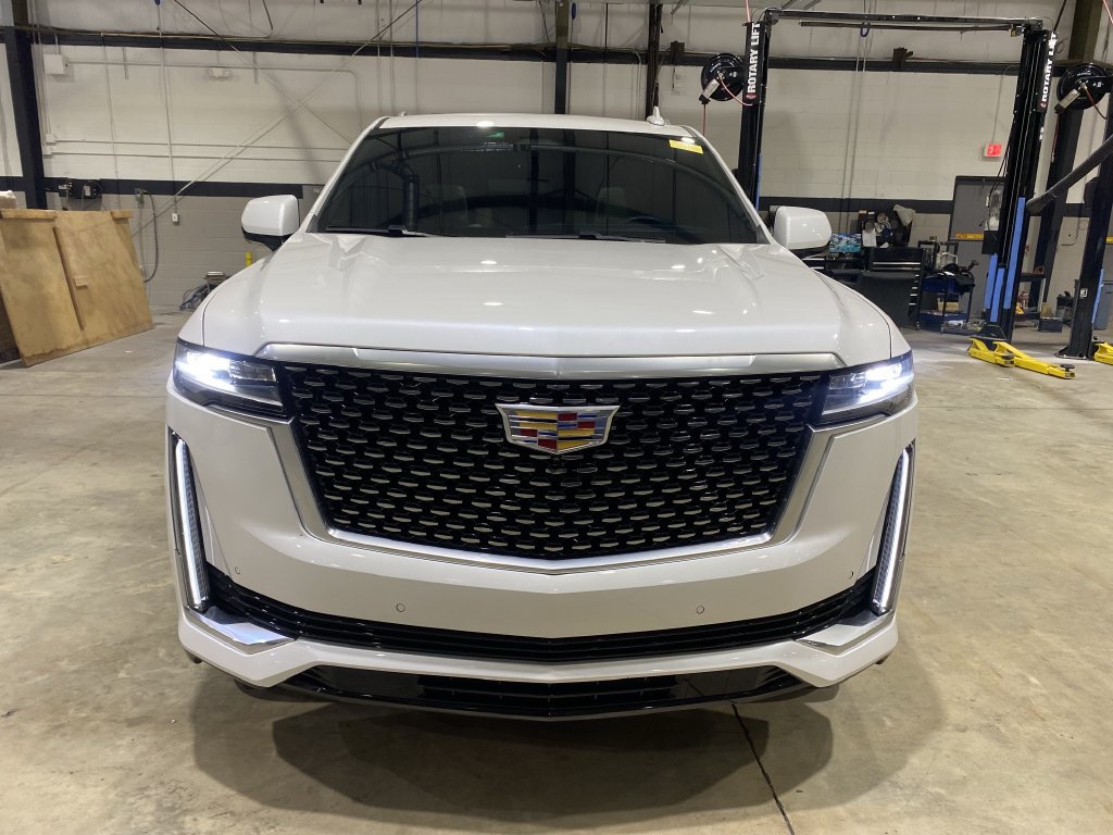 Used 2023 Cadillac Escalade ESV Premium Luxury AWD/4WD image 20