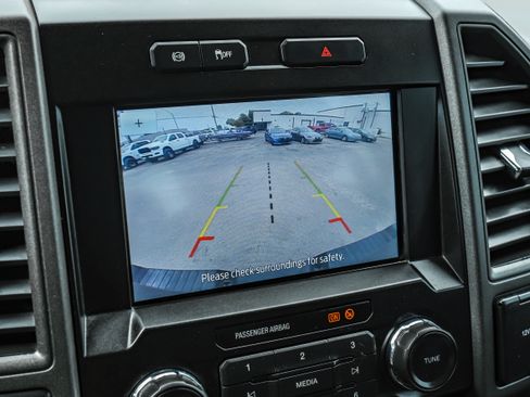 Used 2021 Ford F250 XL w/ STX Appearance Package AWD/4WD image 21