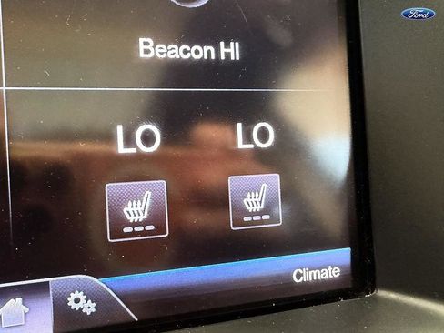 Used 2013 Ford Edge SEL FWD image 21