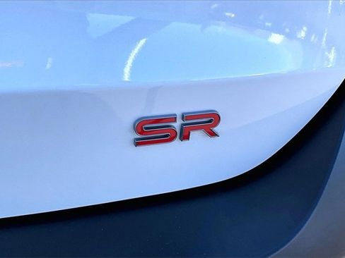Certified 2025 Nissan Kicks SR image 23