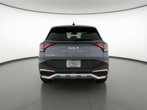 Used 2025 Kia Sportage LX FWD image 7