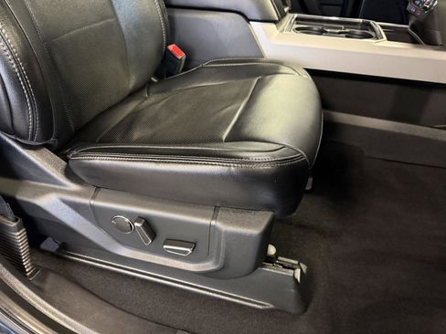 Used 2019 Ford F350 Lariat w/ Lariat Ultimate Package image 20