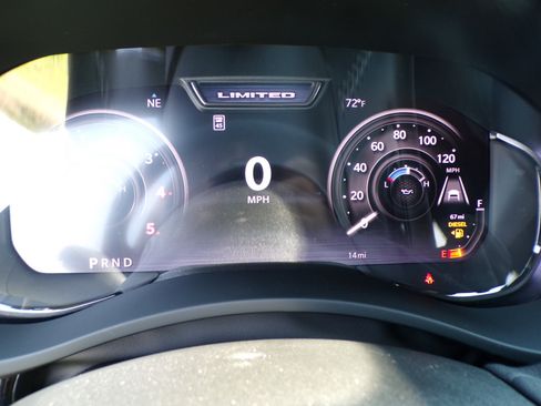 New 2026 RAM 2500 Limited AWD/4WD image 19