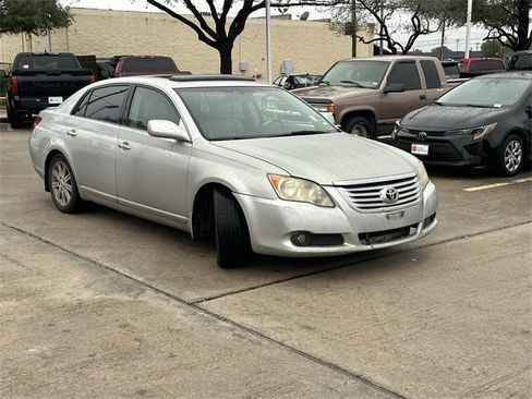 Used 2009 Toyota Avalon Limited image 3