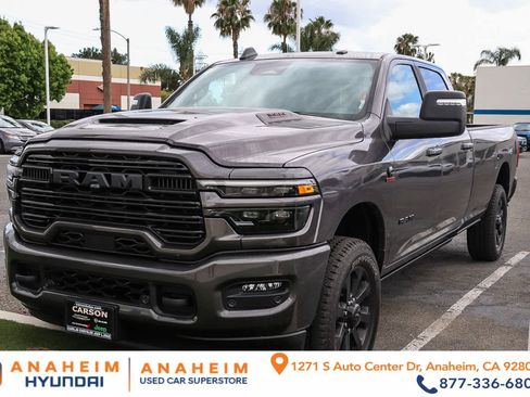 Used 2025 RAM 3500 Laramie AWD/4WD image 1