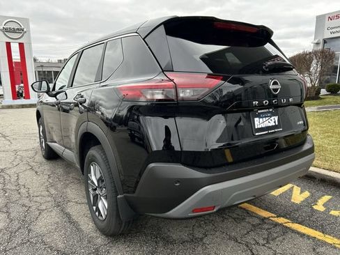 Certified 2023 Nissan Rogue S AWD/4WD image 6