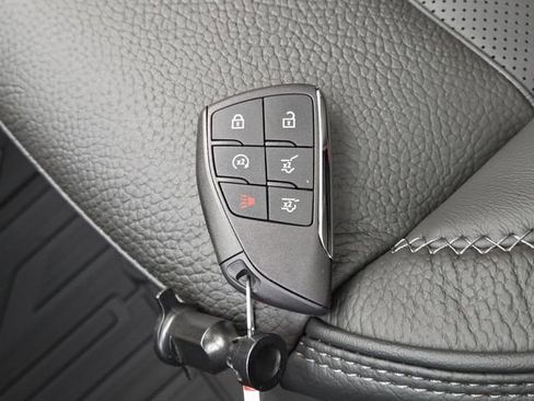 New 2026 GMC Yukon XL Denali w/ Sun & Power Step Package image 43