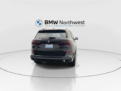 New 2026 BMW X5 xDrive40i w/ M Sport Package image 2