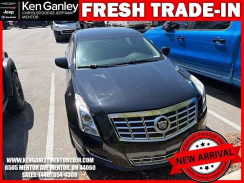 Used 2013 Cadillac XTS FWD image 2