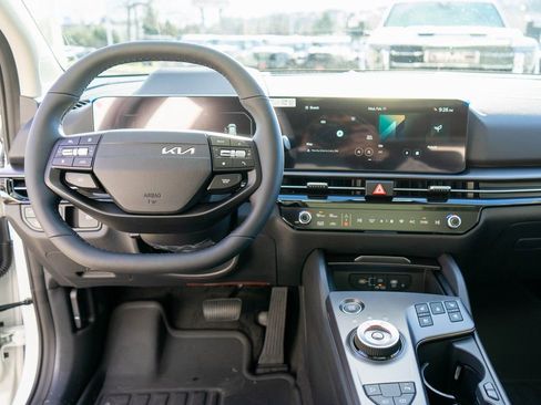 New 2026 Kia Sportage SX Prestige AWD/4WD image 14