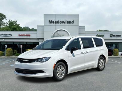 New 2026 Chrysler Voyager LX