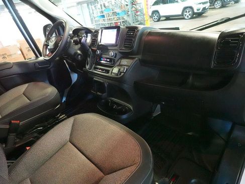 Used 2024 RAM ProMaster 3500 w/ Convenience Group image 15