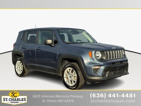 Used 2023 Jeep Renegade Latitude image 1