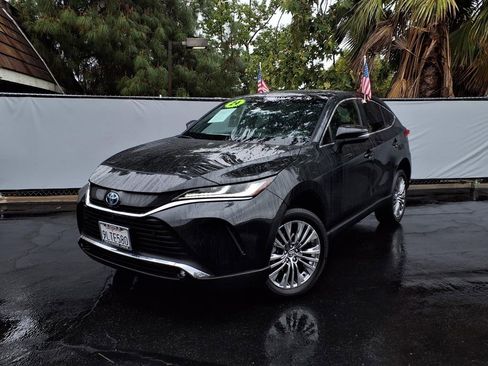Certified 2024 Toyota Venza Limited AWD/4WD image 25