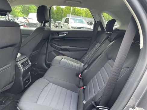 Used 2024 Ford Edge SE AWD/4WD image 19