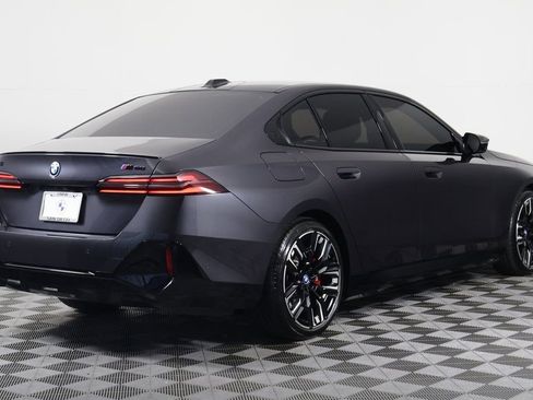 Used 2024 BMW i5 M60 w/ Premium Package image 4