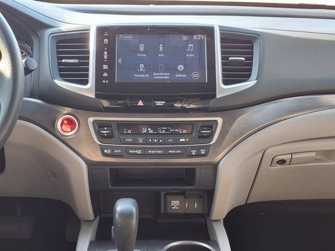 Used 2017 Honda Pilot EX image 31