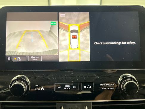 Used 2024 Nissan Armada Platinum w/ Captain's Chairs Package image 80