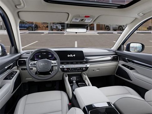New 2025 Kia Telluride S image 14