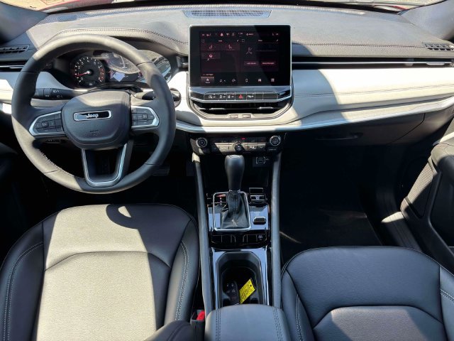 New 2026 Jeep Compass Limited AWD/4WD image 3