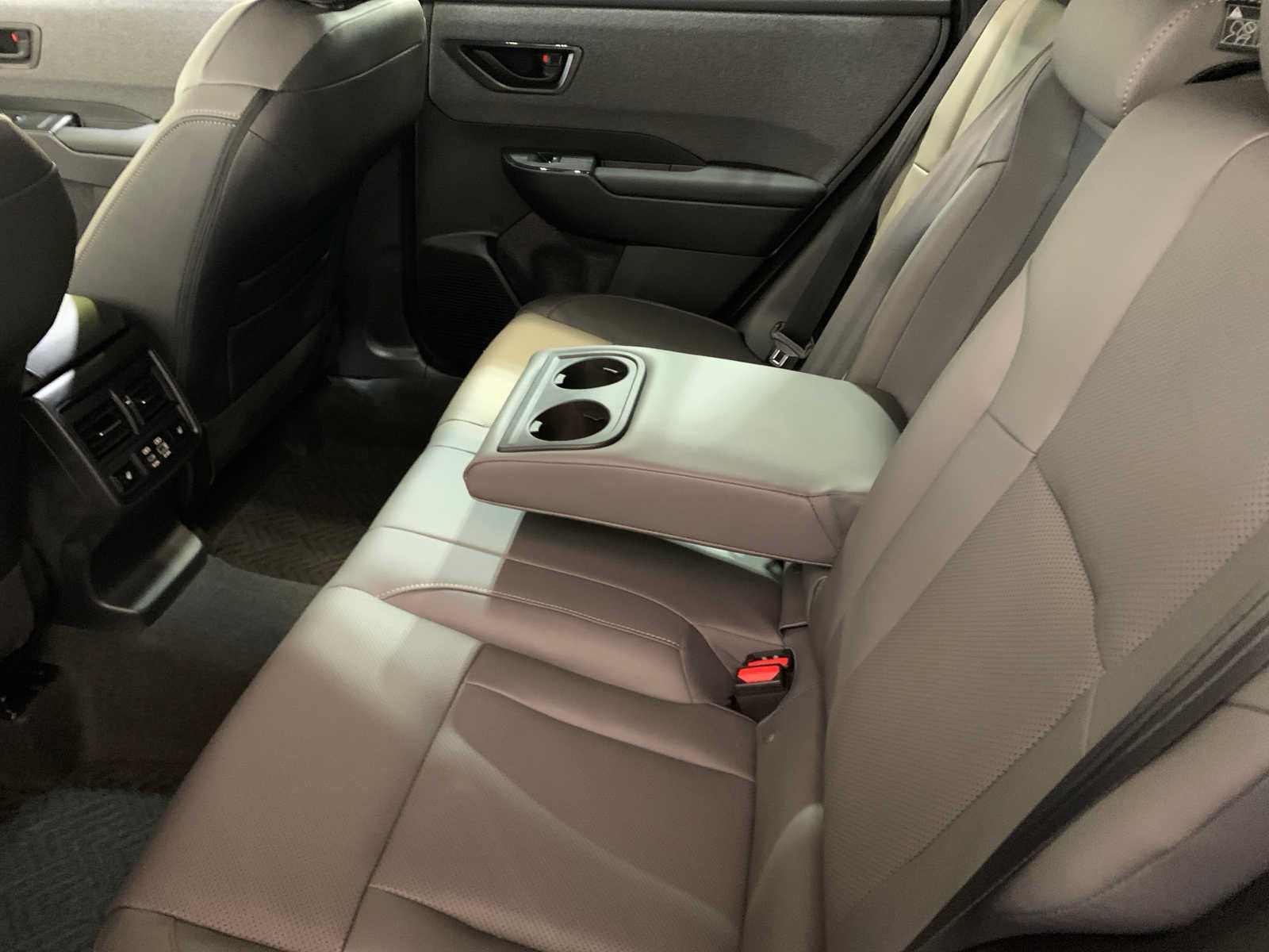 New 2026 Subaru Outback Limited AWD/4WD image 5