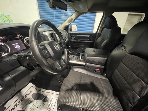 Used 2013 RAM 1500 Sport w/ Sport Premium Group image 25