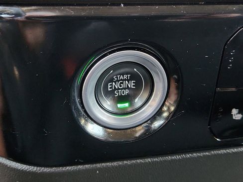 Used 2024 GMC Sierra 1500 Elevation AWD/4WD image 19