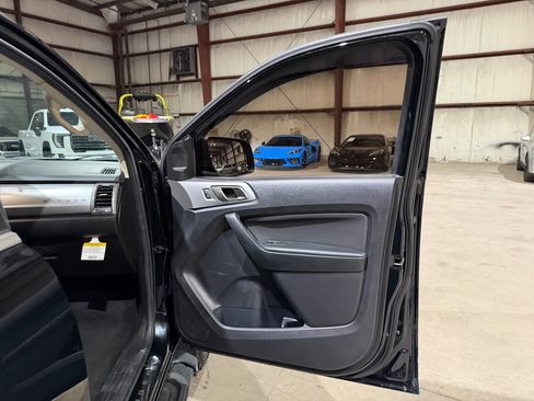 Used 2019 Ford Ranger XLT w/ Equipment Group 302A Luxury AWD/4WD image 23