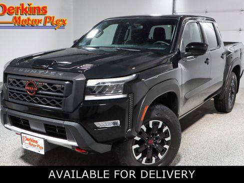 Used 2022 Nissan Frontier PRO-4X w/ Technology Package image 1