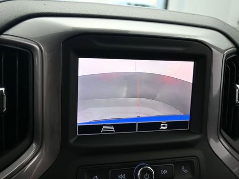 Used 2022 Chevrolet Silverado 1500 Custom image 20