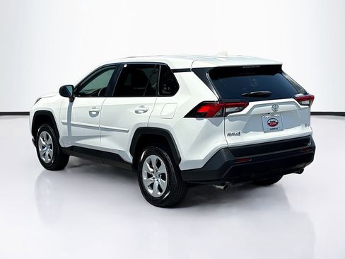 Certified 2022 Toyota RAV4 LE FWD image 7