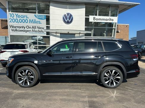 New 2026 Volkswagen Atlas SEL Premium R-Line AWD/4WD image 2
