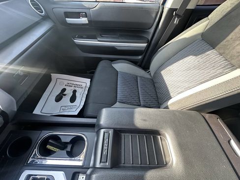 Used 2015 Toyota Tundra SR5 w/ TRD Off Road Package image 5