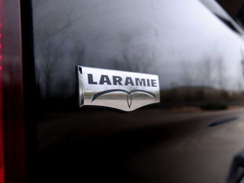 Used 2011 RAM 3500 Laramie w/ Cold Weather Group image 29