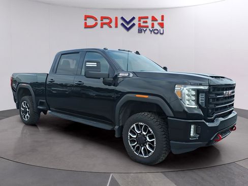 Used 2023 GMC Sierra 2500 AT4 w/ AT4 Preferred Package AWD/4WD image 7
