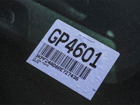 Used 2024 Kia Forte LXS image 30