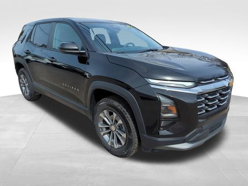 Used 2026 Chevrolet Equinox LT w/ Convenience Package II image 8