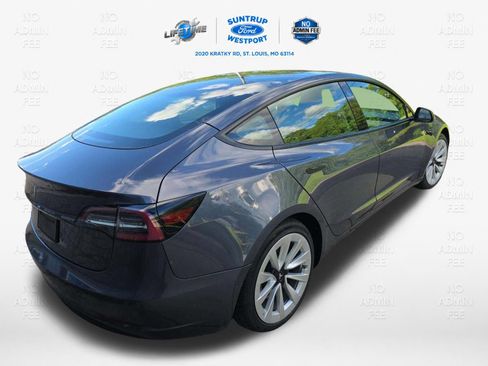 Used 2022 Tesla Model 3 RWD image 3