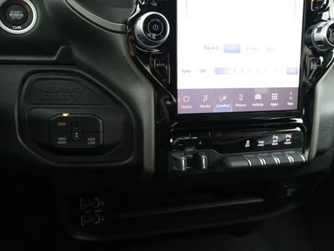 New 2026 RAM 3500 Tradesman AWD/4WD image 15